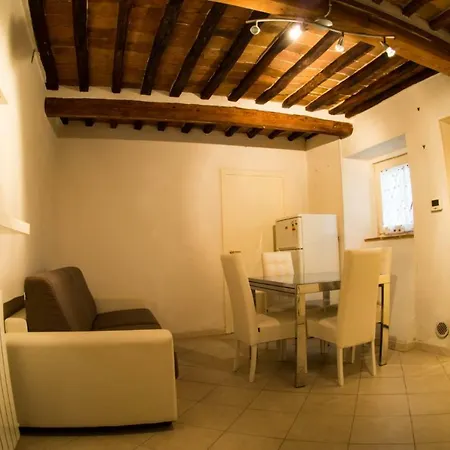 La Casa Dei Monelli Siena